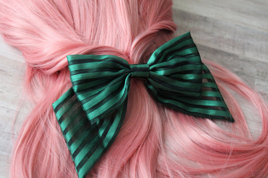 Emerald Green Coquette Bow